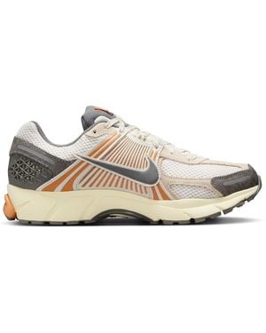 Nike Zoom Vomero 5 Trainer - White