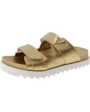 Guess Fabula Sandalo piatto da donna - Marrone
