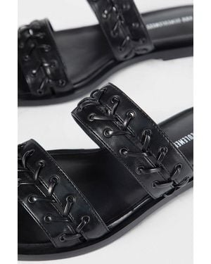 Ann Demeulemeester Geke Flat Sandals With Eyelets - Black