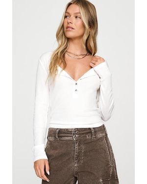 Pilcro Ribbed Long-Sleeve Henley Top - White