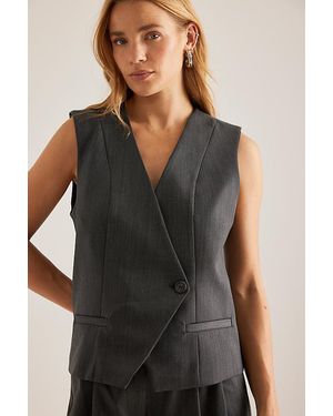 SELECTED Fenia Asymmetric Vest - Black