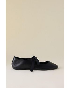 INTENTIONALLY ______ Valley Ballet Flats - Black