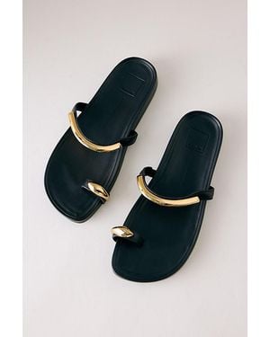 Dolce Vita Sayah Leather Sandals - Black