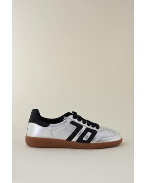 Back 70 Cloud Trainers - Metallic