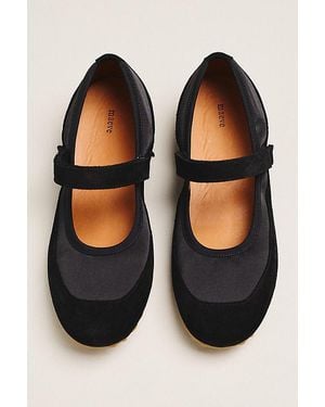 Maeve Ballet Trainers - Black