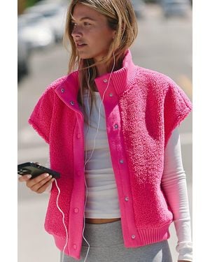 Daily Practice Kinetic Move Fleece Vest - Pink