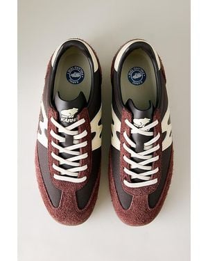 Karhu Mestari 76 Trainers - Purple