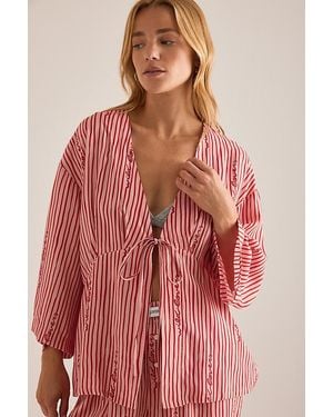 Wild Lovers Flor Kimono - Red