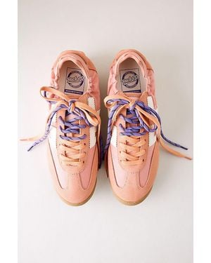 Back 70 Rocket Nylon Trainers - Pink