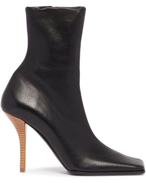 Alaïa Soft Square Leather Court Shoes - Black