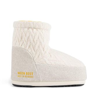 Moon Boot Guest - White