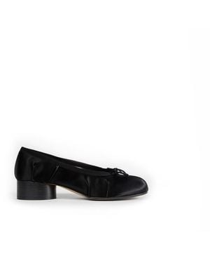 Maison Margiela Tabi Satin Heeled Ballerinas - Black