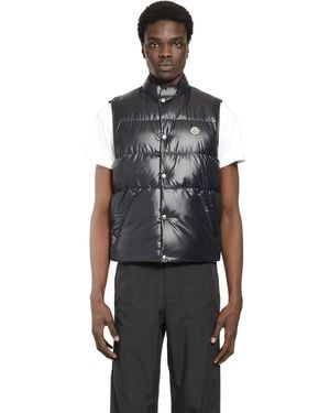 Moncler Restigo Short Down Vest - Black
