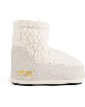 Moon Boot Guest - White