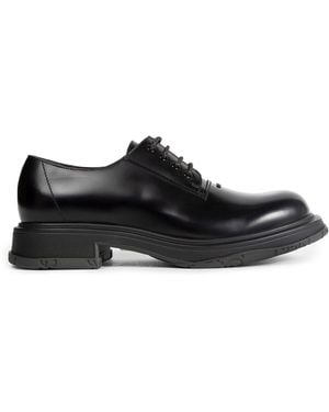 Gucci Lace-Up Shoe - Black