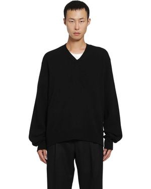 SALON C. LUNDMAN Medium Gauge V-Neck Jumper - Black