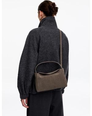 ARKET Schultertasche Aus Veloursleder - Braun