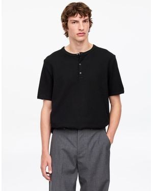 ARKET Short-Sleeve Henley Shirt - Black