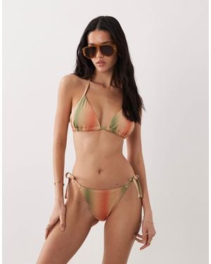 New Look – seitlich gebundene bikinihose mit em farbverlaufsmuster - Braun
