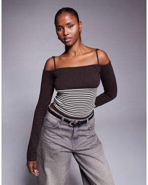Edikted Darya Striped Off Shoulder Knit Top - Grey