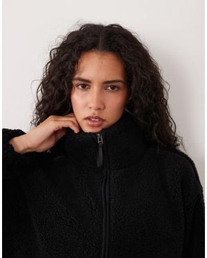 Cotton On Trail Sherpa Jacket - Black