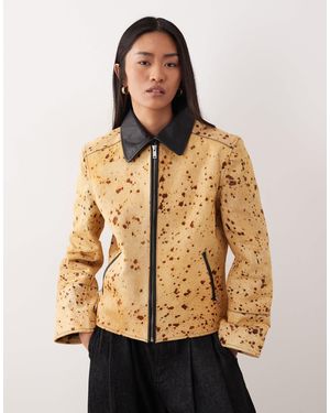 Urbancode Veste coupe carrée à imprimé vache - crème et marron - Neutre