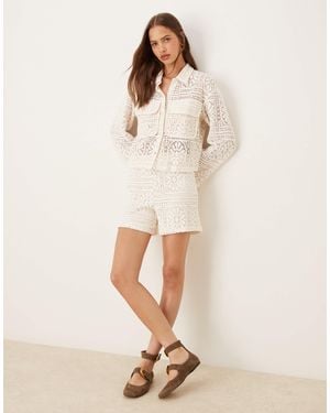 Vila Floral Crochet Short Co-ord - Natural