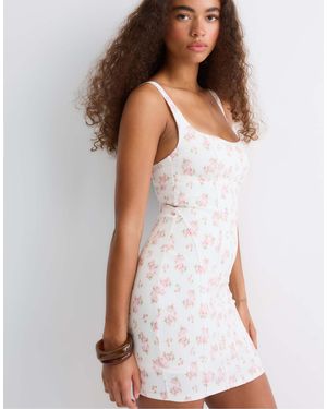 Stradivarius – kleid - Weiß