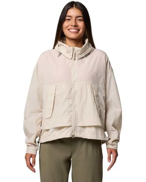 Columbia Paracutie Ii Windbreaker Jackets - Natural