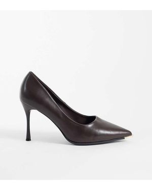 SEQWL Wide Fit Court Shoes With Detail - White