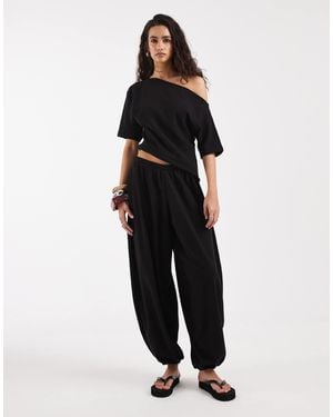 ASOS Textured Oversized Balloon Pants - Black