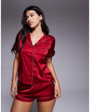 Boux Avenue Pijama Oscuro De Pantalones Cortos Y Top Con Cuello De Solapas Y Detalle De Ribete De Satén Luxe De - Rojo