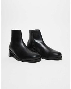 ASOS Heeled Chelsea Boot - Black