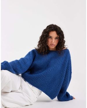 ASOS Gestrickter oversize-pullover mit schulterfreiem ausschnitt - Blau