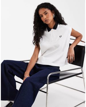 Fred Perry – ärmelloses polohemd - Weiß