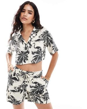 Noisy May Cropped Boxy Resort Shirt Co-ord With Palm Print - Grey