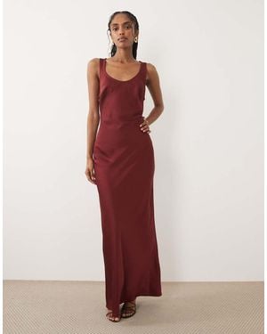 Pretty Lavish Breya Satin Scoop Neck Maxi Slip Dress - Red