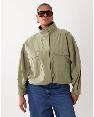 ASOS Asos Design Curve Pocket Detail Windbreaker - Green