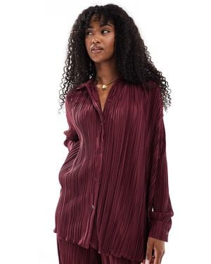 4th & Reckless Plisse Colla Button Up Lettuce Edge Hem Shirt - Red