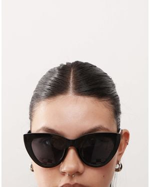 Monki Oversized Round Cat Eye Sunglasses - Black