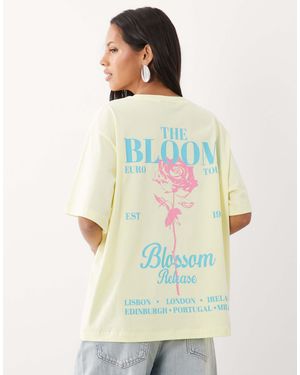 ASOS Oversize-t-shirt mit bloom-grafik - Gelb