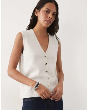 New Look Button Down Knitted Waistcoat - White