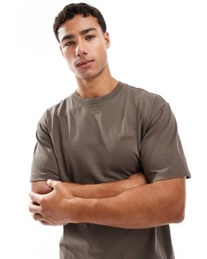 Levi's Tonal Logo Vintage Oversized Garment Dye T-Shirt - Brown