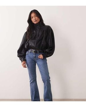ASOS Asos Design Petite Bootcut Flared Jeans - Blauw