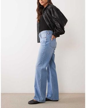 Abercrombie & Fitch 90s Relaxed Straight Leg Jeans - Blue
