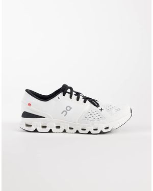 On Shoes Cloud X 4 Training Trainers - White