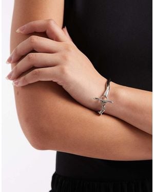 ASOS Pulsera Plateada Delicada Con Cierre Entrelazable De - Negro