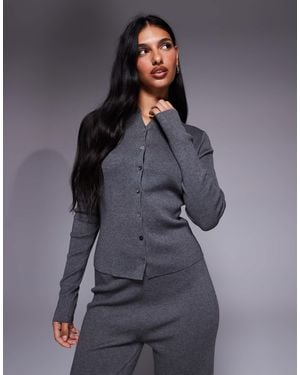 Kaiia Exclusive Fine Knit Button Up Cardigan - Gray