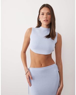 Wanderdoll – sienna – hochgeschlossenes cropped top aus feinstrick - Blau