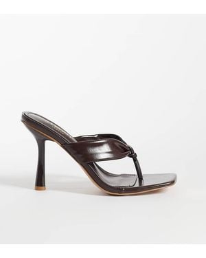 SIMMI Simmi London Santo Wide Fit Toe Post Heeled Sandals - White